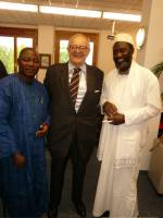 Cornelio Sommaruga, Président honoraire d'I&C International, en compagnie du pasteur James Wuye at de l'Imam Muhammad Ashafa du Nigéria